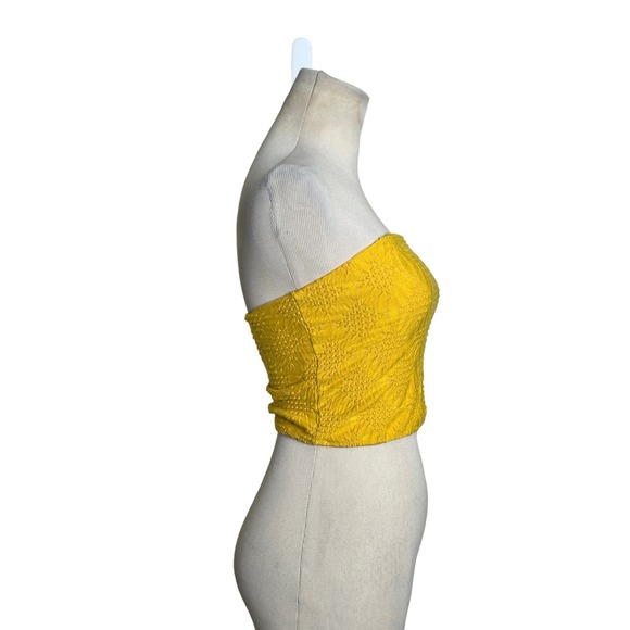 Urban Outfitters yellow floral strapless crop top size small - Picture 6 of 7